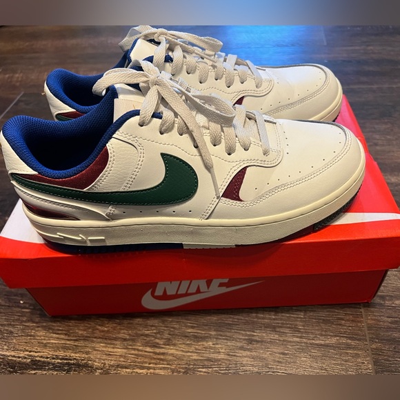 Nike Gamma Force 
Gently Worn - Picture 8 of 9